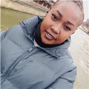 Digital Classrooms Unleashed: Elevating English Education Online and Offline